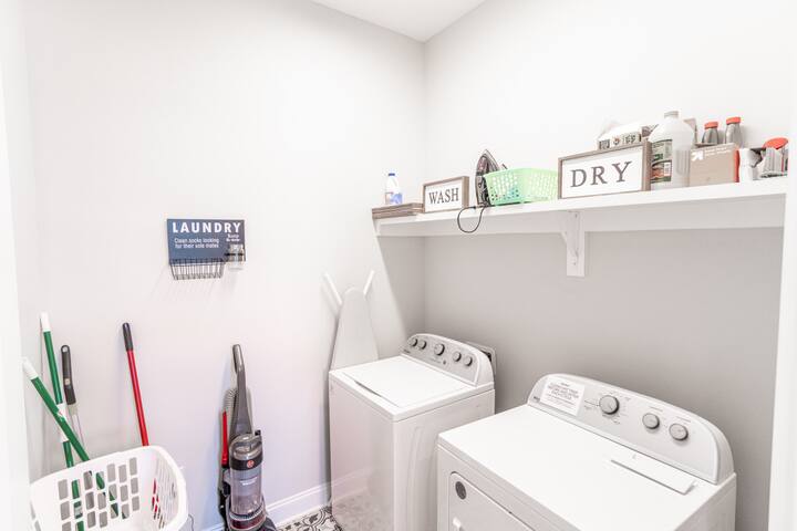 025dfedd-2d63-4285-a2f9-4c3469f0dbf8 (1)