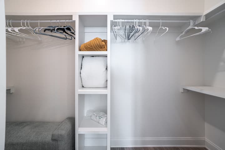 4e716ee8-9060-4b6d-bd93-41f90c00c5e1