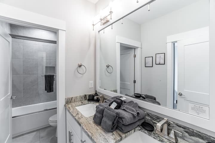 620600ff-8e58-4b98-b45b-bdb20cc3a231 (1)