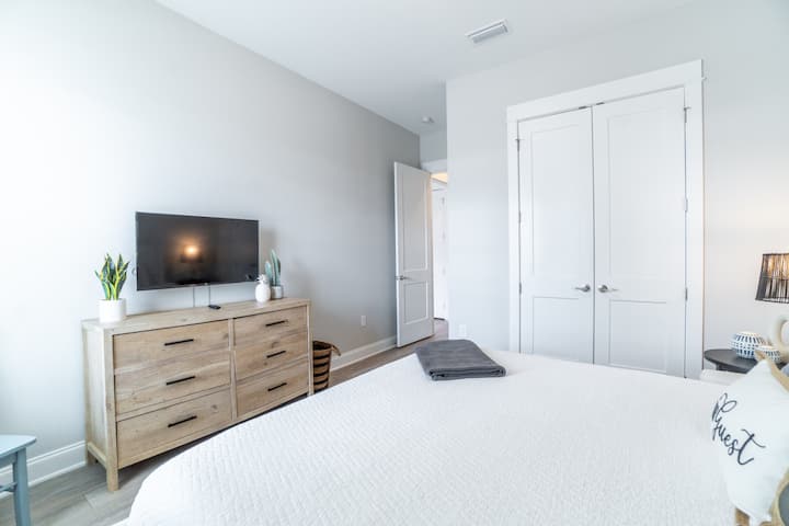 b6e3e94e-f27c-40da-9045-a3e98f1ff74c